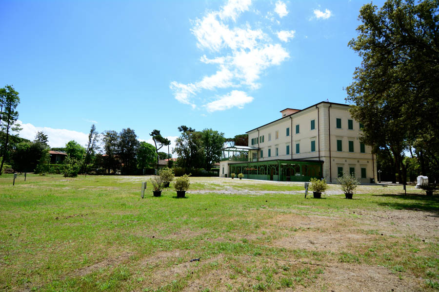 La vera storia della fiction DOC alla rassegna Parliamone in Villa di Villa  Bertelli 