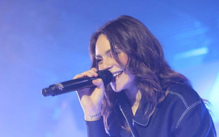 Francesca Michielin, il tour 2018 fa tappa a Villa Bertelli